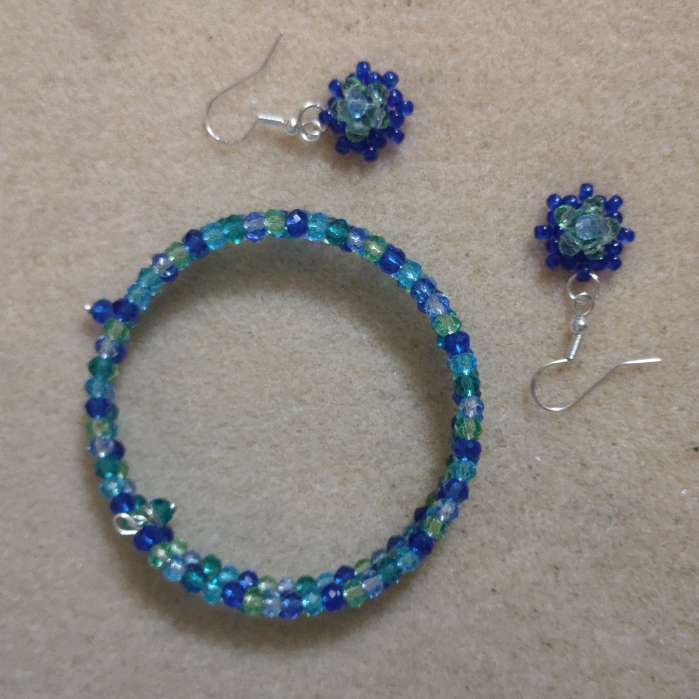 Tones Of Blue Bracelet & Earrings Set